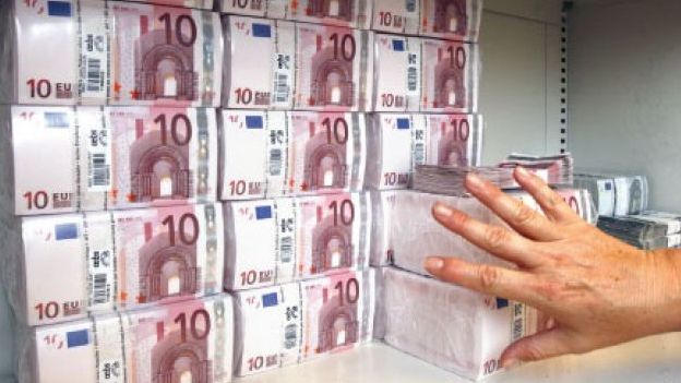 Moneda euro s-a prăbuşit în raport cu leul. A ajuns la un prag psihologic 