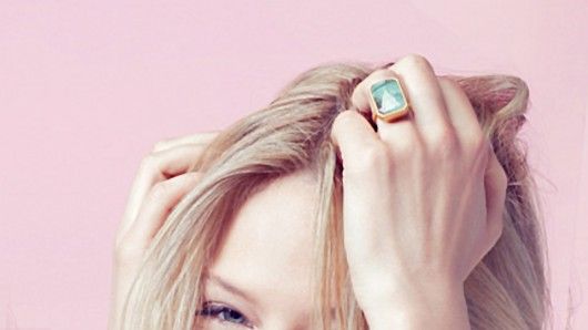 Au apărut bijuteriile inteligente ! Ringly, primul INEL DIN AUR care se conecteaza la TELEFON