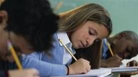 O PROFESOARĂ DE ROMÂNĂ DEMONTEAZĂ SUBIECTELE ŞI BAREMUL DE LA EVALUARE NAŢIONALĂ 2014 