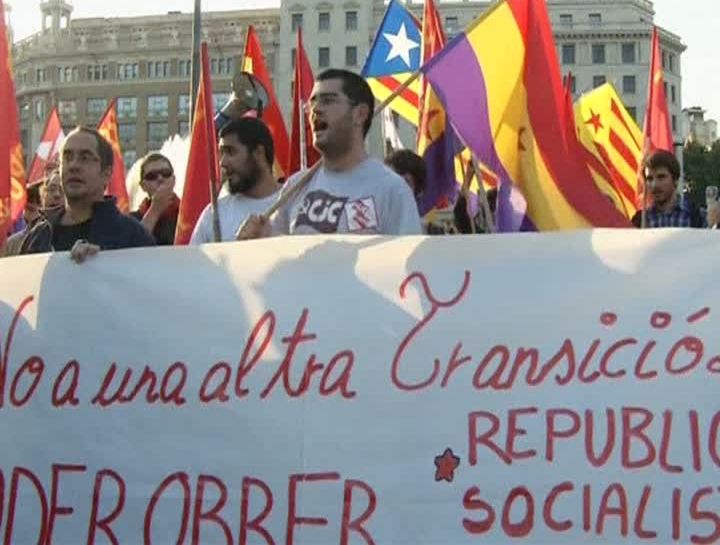 Spaniolii cer ABOLIREA MONARHIEI, după abdicarea regelui Juan Carlos