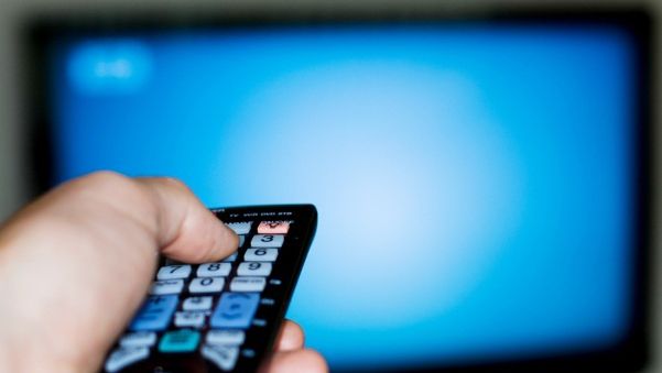Televiziunile naţionale, obligate să traducă mimico-gestual programele de importanţă majoră