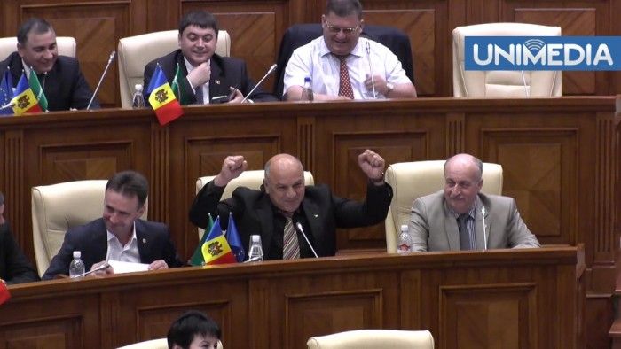 Simona Halep, felicitată în Parlamentul de la Chișinău