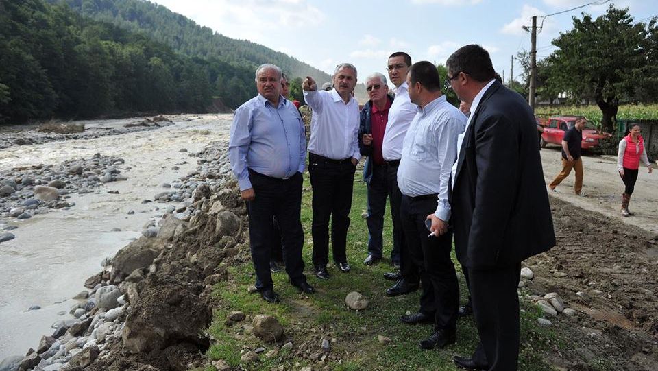 Ponta: Dacă directorul de la Apele Române era în concediu, o să rămână în concediu de acum încolo