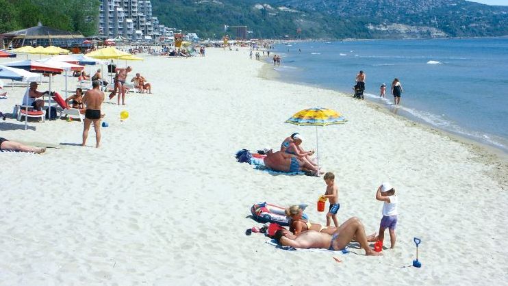 BOMBĂ, descoperită pe LITORALUL MĂRII NEGRE