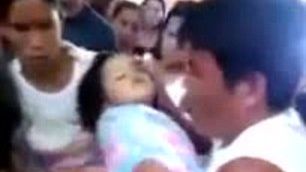 Fetiţa de 3 ani care s-a TREZIT la propria ÎNMORMÂNTARE, răsturnare INCREDIBILĂ de situaţie