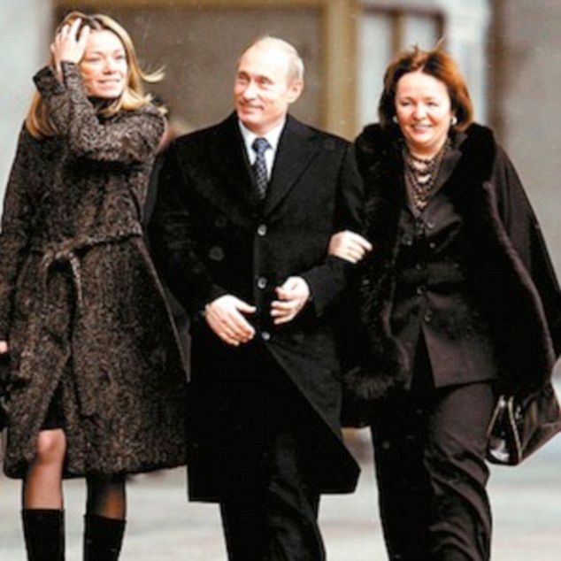 Fiica lui PUTIN, nedorită în Olanda. PRIMARUL unui oraş cere EXPULZAREA sa