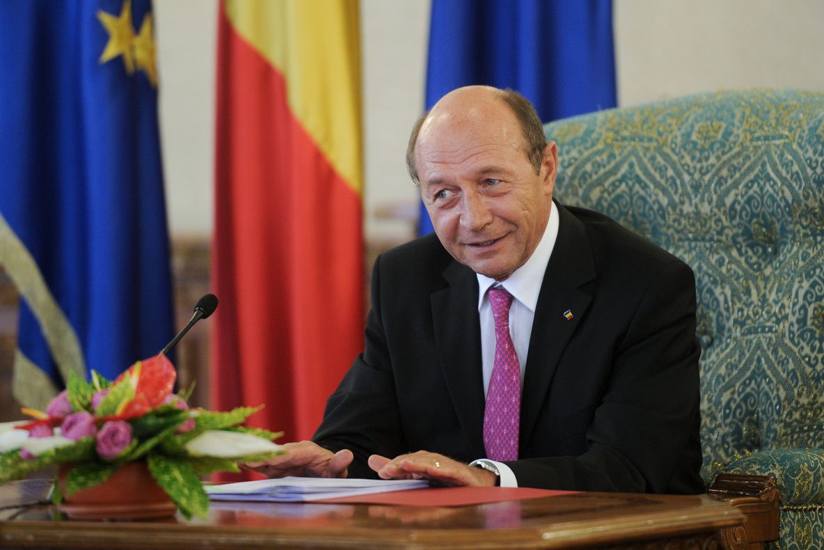  Băsescu îl amenință pe Ponta cu noi înregistrări: Se va vedea că se poartă ca un pisicuț