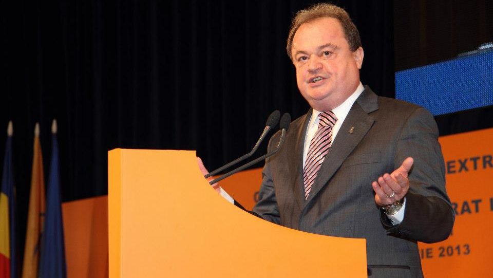 Vasile Blaga: NU MĂ MAI ÎNTORC LA BĂSESCU. Ori facem fuziunea, ori plec eu