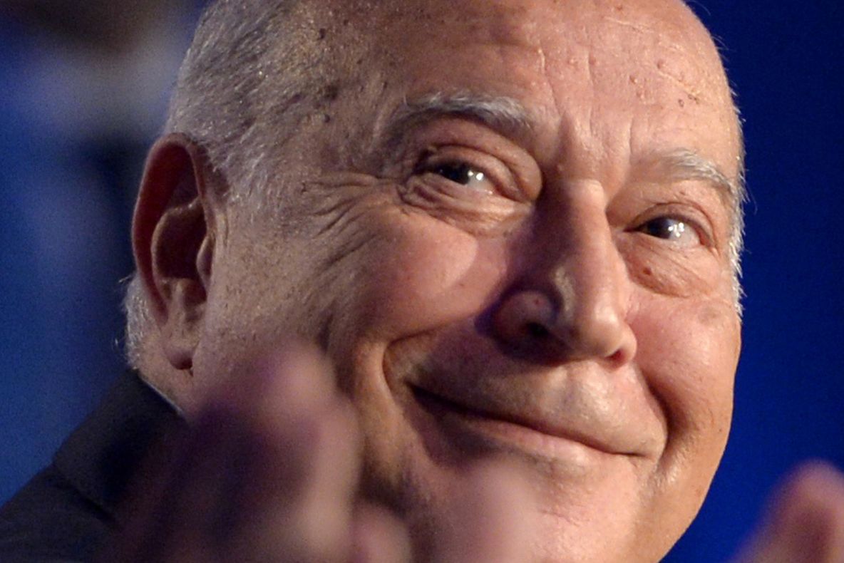 VOICULESCU îl ameninţă pe CĂPĂŢÂNĂ: Îi cer DAUNE de 100.000 de euro. Să înceteze cu minciunile!