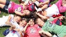 Câte VACANŢE VOR AVEA ELEVII? Structura finală a anului şcolar 2014-2015, publicată pe EDU.RO