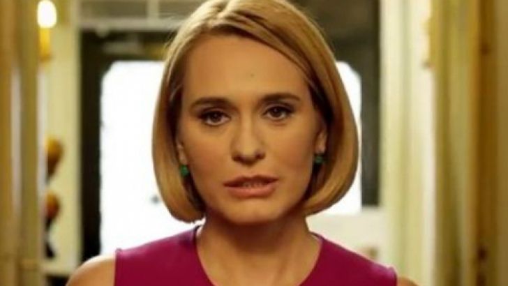 Andreea Esca, lasata fara replica de catre fiul sau. Vezi ce a spus acesta despre femei si sani!