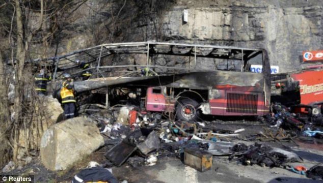 A avut arsuri pe 96% din corp, după un accident înfiorător. Cum arată tânăra, după 200 de operaţii