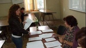 BAC 2014. AU LUAT EXAMENUL cu NOTE MARI, dar NU SE POT ÎNSCRIE LA UNIVERSITATE 