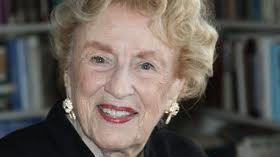 Scriitoarea Bel Kaufman a murit la vârsta de 103 ani