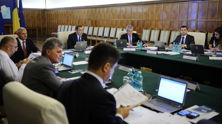 Asociaţia oamenilor de afaceri cere Guvernului să ia măsuri de menţinere a fabricilor