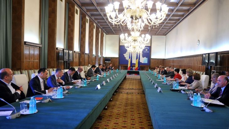 Ponta: Nu am în vedere o remaniere guvernamentală, dar ar putea să mai fie schimbări