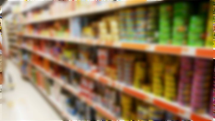 REVOLTĂTOR. Cancer la cutie în supermarketuri