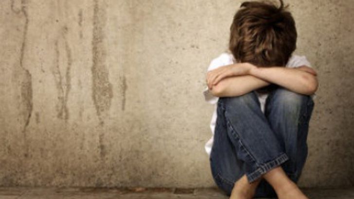 Un fost profesor şi ofiţer MApN suspectat că A VIOLAT 8 COPII