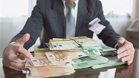 PRIMELE URIAŞE REVIN LA ASF: Angajaţii vor obţine prime de performanţă şi de merit