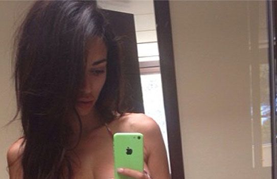 I-a trimis tatălui ei, accidental, un SELFIE NUD! Reacţia NEAŞTEPTATĂ a părintelui 