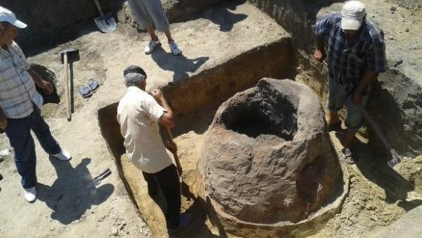 DESCOPERIRE ULUITOARE făcută de studenţii din Galaţi. E vechi de peste 1.700 de ani