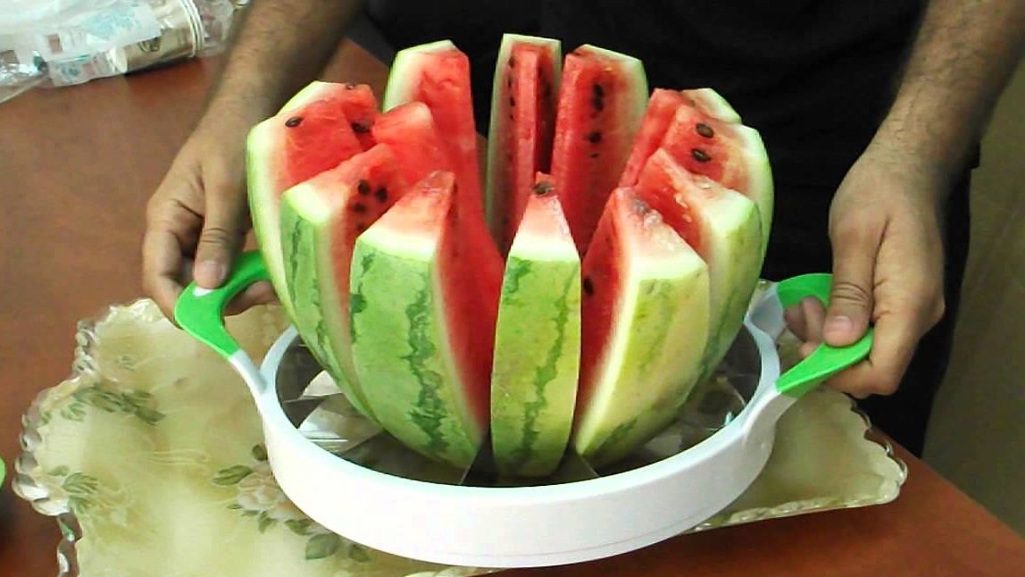 CUM SĂ TAI UN PEPENE ca un adevărat CHEF - TREI METODE