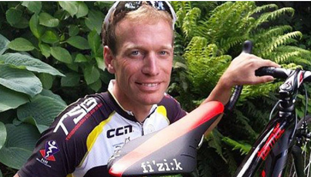 A păcălit moartea de două ori. Olandezul a ales în ultima clipă să nu se urce în avioanele Malaysia