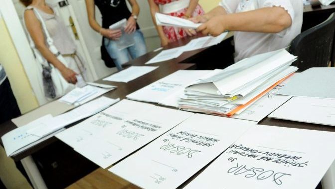 Când încep înscrierile la şcolile profesionale? Ministerul Educaţiei a publicat un nou calendar