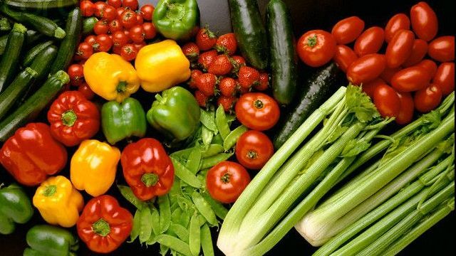 Legumele şi fructele din import, TRATATE cu RADIAŢII 