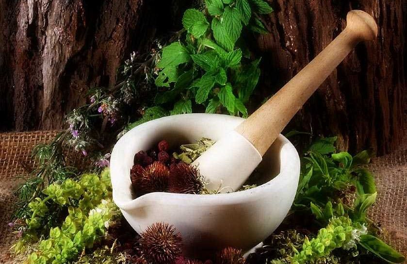 Cum scapi de vânătăi cu ajutorul remediilor naturiste