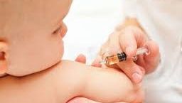 "Ministerul Sănătăţii este de vină pentru că părinții se opun vaccinării copiilor lor"