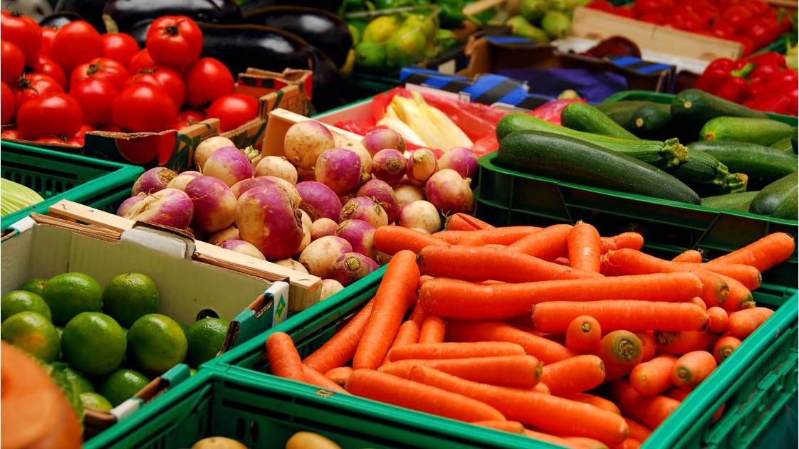 EVAZIUNE DE 1,5 MILIOANE DE EURO cu fructe şi legume, la Giurgiu