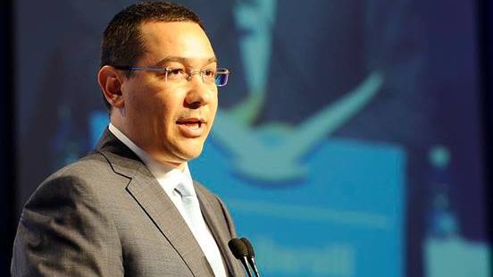 Ponta: Dacă Băsescu respinge propunerile, o pun pe EBA la Cultură şi pe Blejnar la Buget 