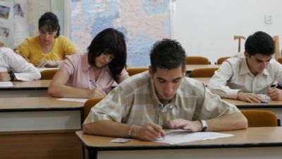Se schimbă programa şcolară!Ce vor studia elevii din clasele a III-a şi a IV-a din liceele de muzică