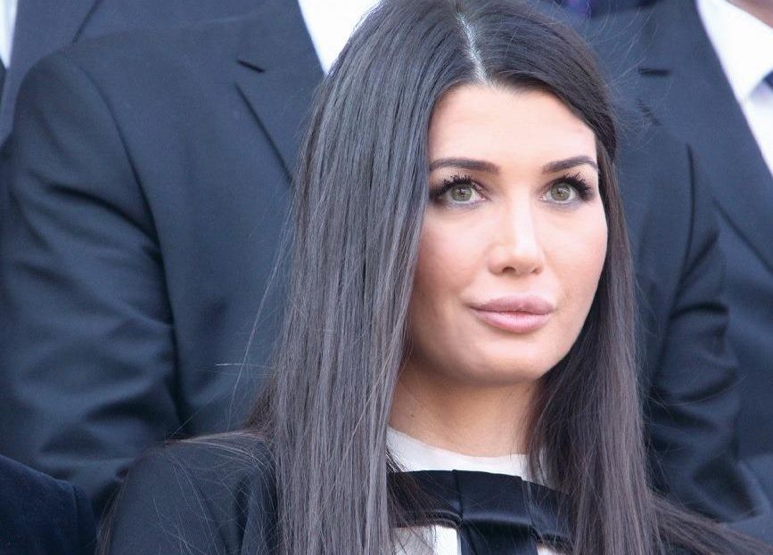 EBA, REPLICĂ ACIDĂ pentru Ponta: Să o propună pe Daciana la Buget