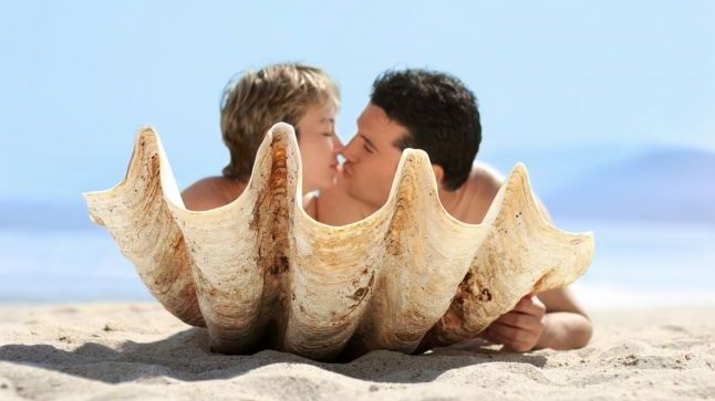 8 mişcări feminine pe care bărbaţii le adoră