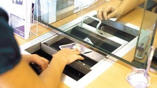 Încă o BANCĂ SE RETRAGE DIN ROMÂNIA