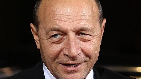 Băsescu: OMV Austria ne va fi partener atât timp cât interesul României e servit cu prioritate