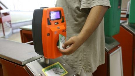 Cum explică ministrul Ioan Rus scumpirea biletelor la Metrorex