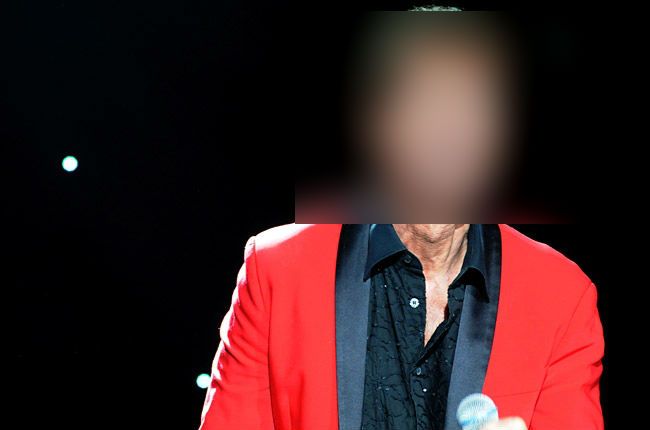 CÂNTĂREŢ FAIMOS, acuzat de PEDOFILIE. A venit în România de mai multe ori