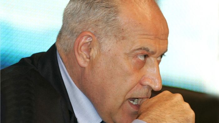 Avocatul lui Voiculescu recuză din nou judecătorii din dosarul ICA