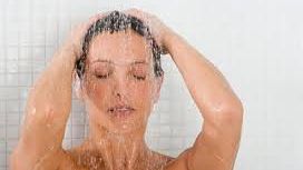 Beneficiile incredibile ale DUŞULUI RECE. Face minuni pentru sănătate 