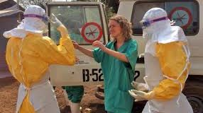 Misionara americană infectată cu Ebola a ajuns în Statele Unite