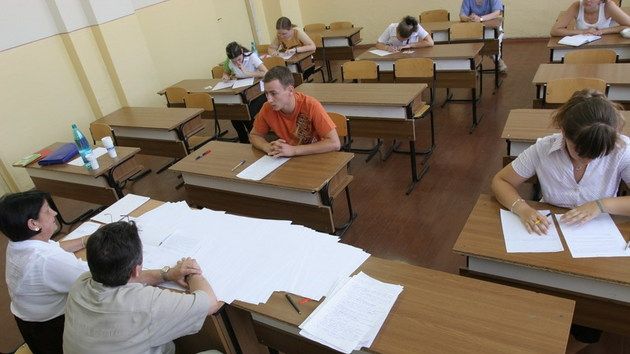 BACALAUREAT 2014. Dezinteres total în rândul picaţilor la BAC 
