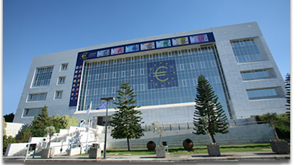 Încă o bancă VINDE TOT și PLEACĂ din România