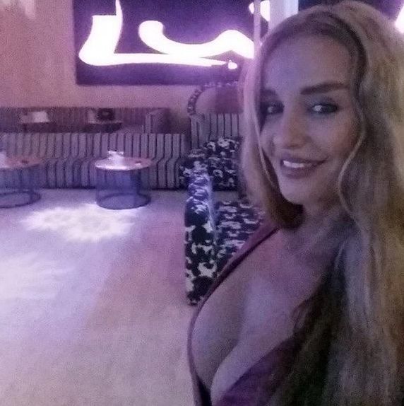 Fostă crainică TVR, ținută EXPLOZIVĂ. Fanii sunt cu gura căscată