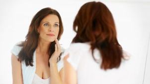 VIDEO Scapă de grăsimea de pe gât şi faţă cu următoarele metode