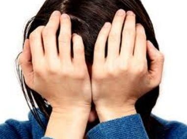 Fost poliţist român,ARESTAT în Marea Britanie: Îşi bătea soţia pentru că "aşa e obiceiul în România"