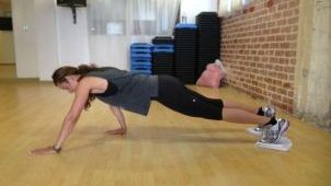 Exerciţiile fizice de doar câteva minute care te slăbesc cel mai mult