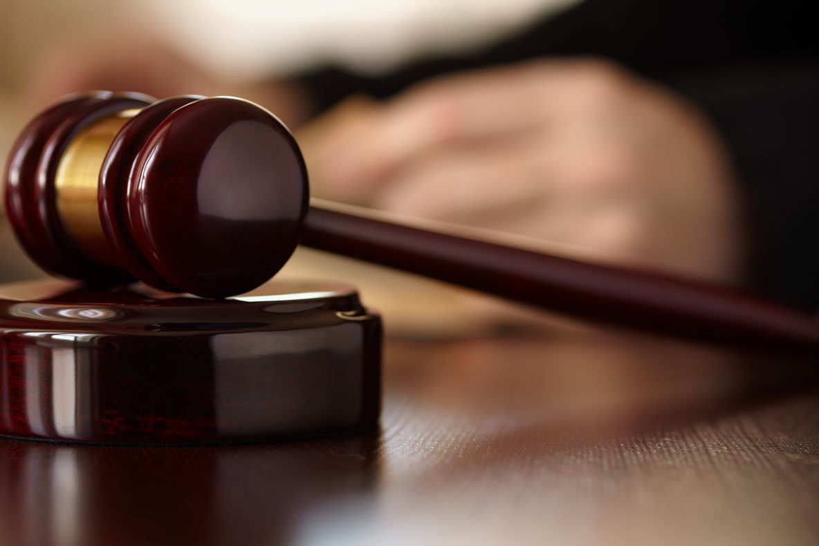 SUSPICIUNI DE FRAUDĂ la examenul de magistratură: Mai mulţi candidaţi ar fi copiat